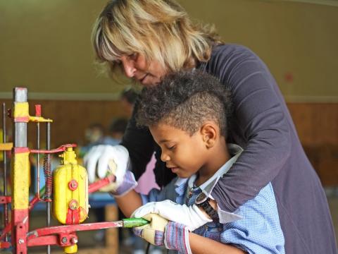 Foto di Ennio Figini - Progetto Fiaf CSVnet - Tanti per tutti viaggio nel volontariato italiano